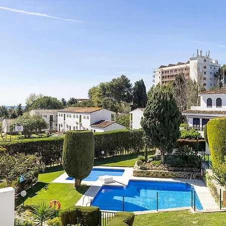 Casa de Férias Three Bedroom Townhouse 100 Meters From The Beach! *