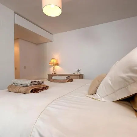 Casa de Férias Three Bedroom Townhouse 100 Meters From The Beach!