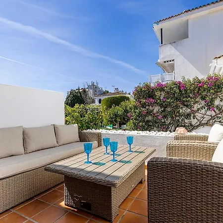 Three Bedroom Townhouse 100 Meters From The Beach! * Estepona