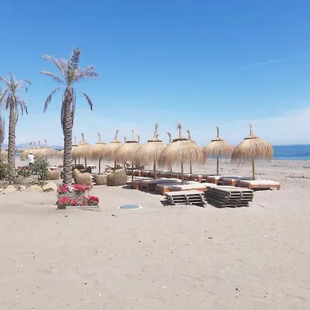 Holiday home Three Bedroom Townhouse 100 Meters From The Beach!