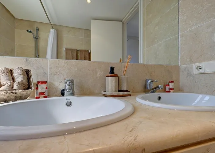 Three Bedroom Townhouse 100 Meters From The Beach! Estepona