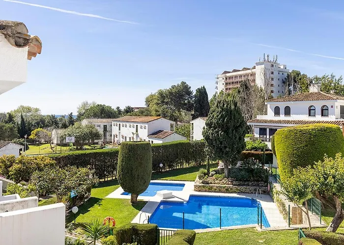 Ferienhaus Three Bedroom Townhouse 100 Meters From The Beach! *