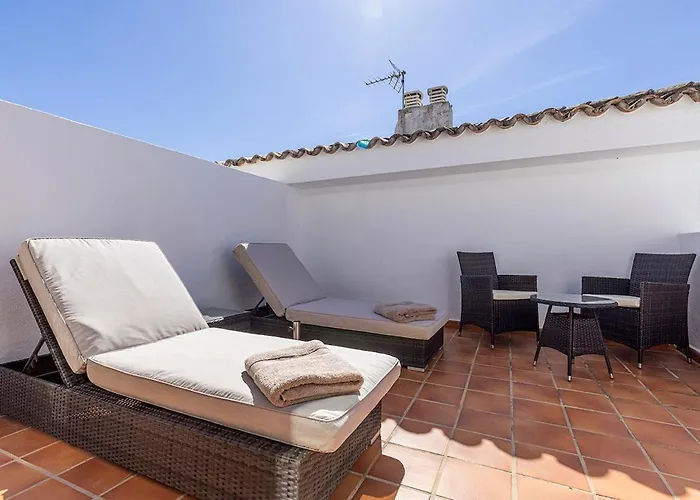 Three Bedroom Townhouse 100 Meters From The Beach! * Estepona