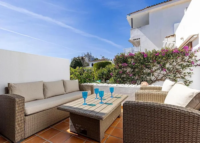 Three Bedroom Townhouse 100 Meters From The Beach! * Estepona